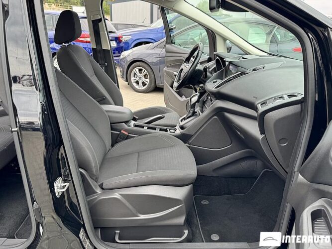 Ford Grand C-MAX 45 interauto-car