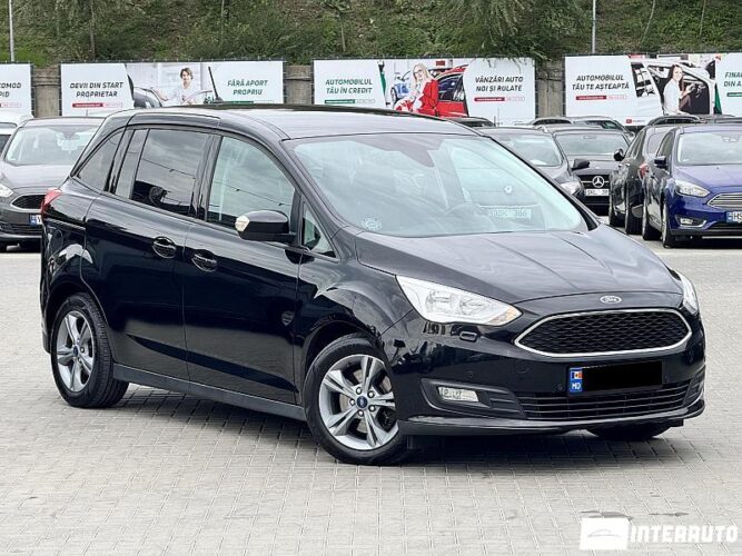 Ford Grand C-MAX 31 interauto-car