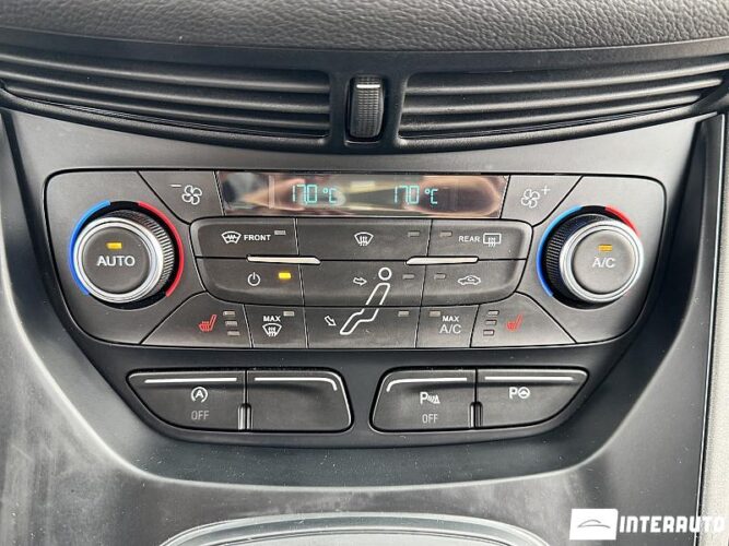 Ford Grand C-MAX 41 interauto-car