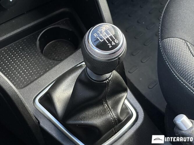 Dacia Duster 42 interauto-car