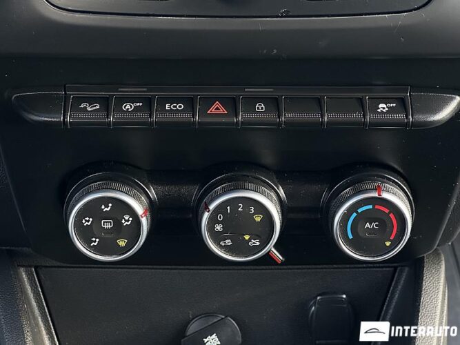 Dacia Duster 41 interauto-car