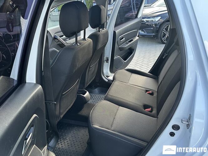 Dacia Duster 44 interauto-car