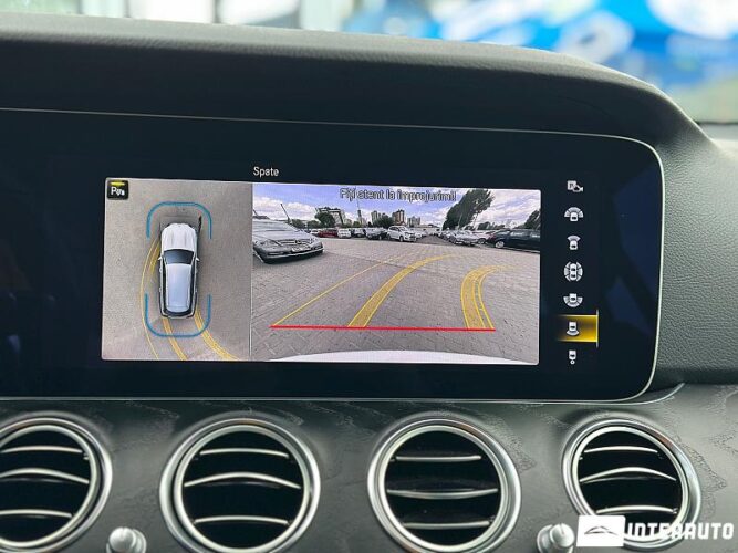 Mercedes E 220 58 interauto-car