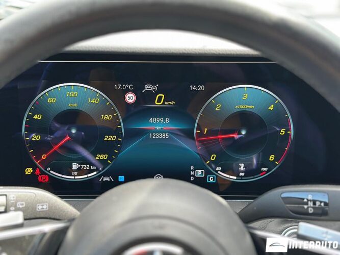 Mercedes E 220 54 interauto-car