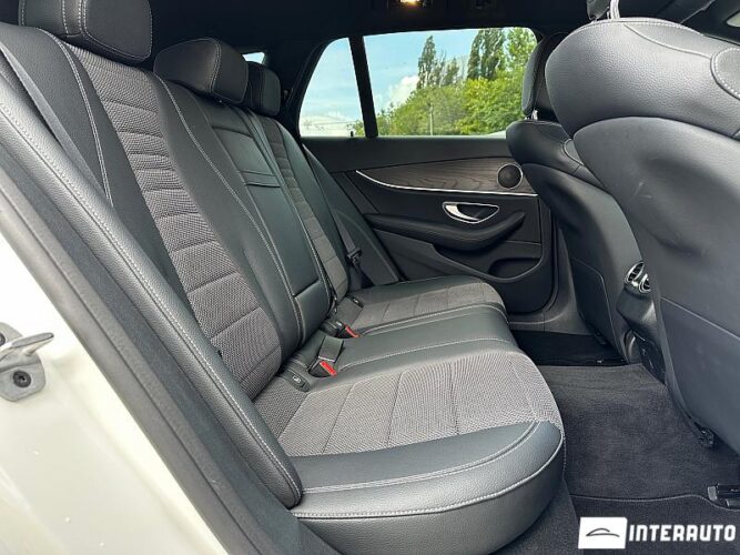 Mercedes E 220 61 interauto-car