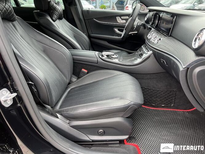 Mercedes E 300 51 interauto-car