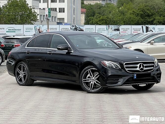 Mercedes E 300 38 interauto-car