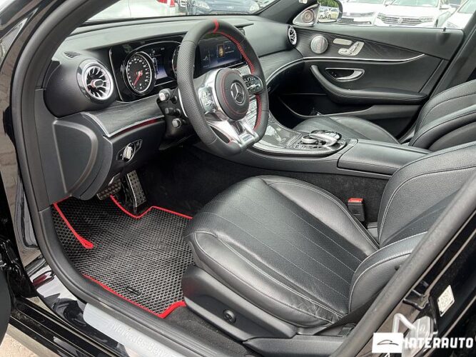 Mercedes E 300 40 interauto-car