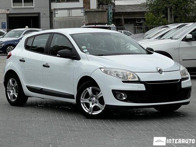 Renault Megane 2013 doar la InterAuto