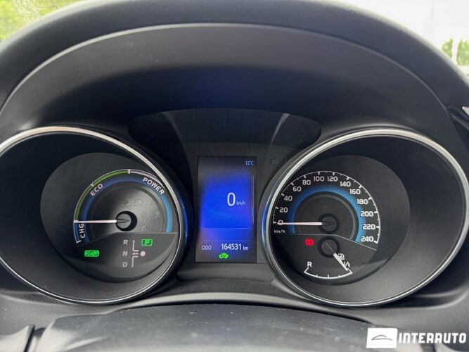 Toyota Auris 36 interauto-car