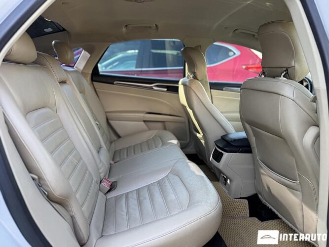 Ford Fusion 50 interauto-car