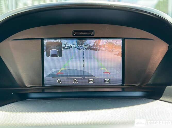 Ford Kuga 41 interauto-car