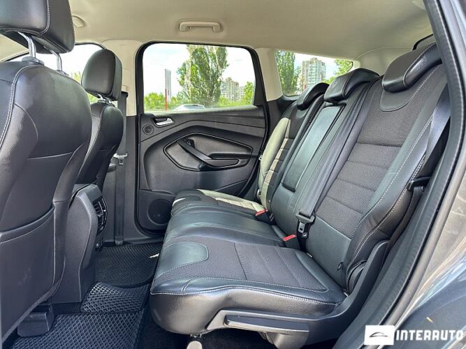 Ford Kuga 45 interauto-car