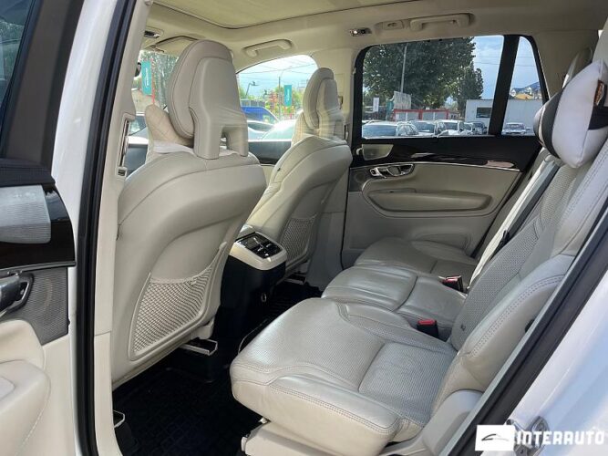 Volvo XC 90 48 interauto-car