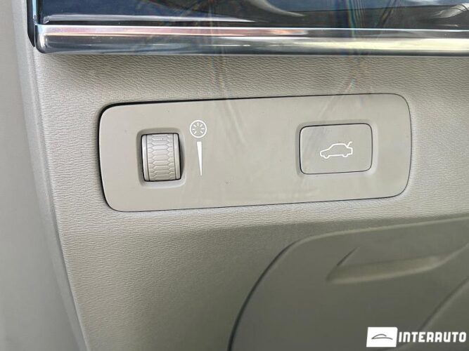 Volvo XC 90 40 interauto-car