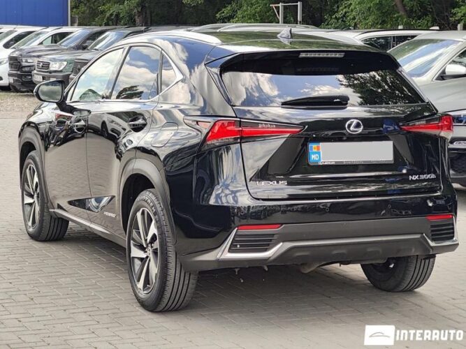 Lexus NX 300H 33 interauto-car
