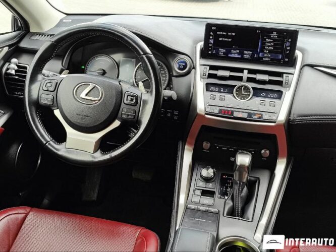 Lexus NX 300H 39 interauto-car