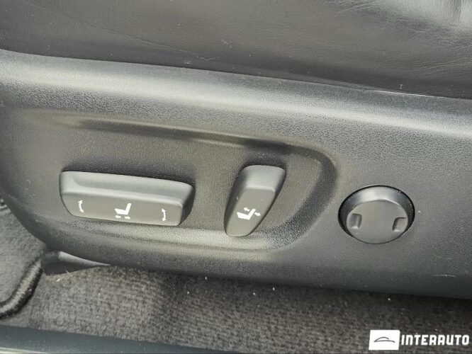 Lexus NX 300H 46 interauto-car