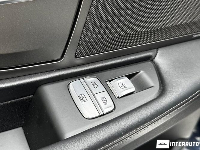 BMW 730 53 interauto-car