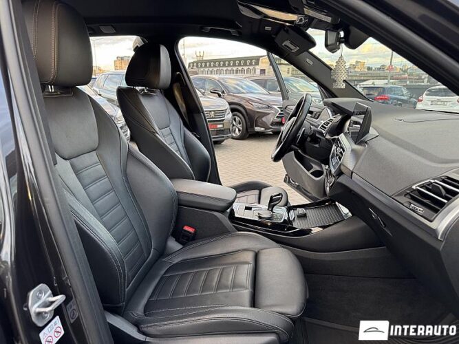 BMW X3 2.0D 50 interauto-car