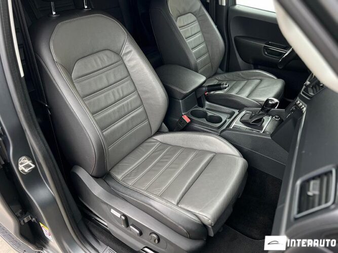 Volkswagen Amarok 44 interauto-car