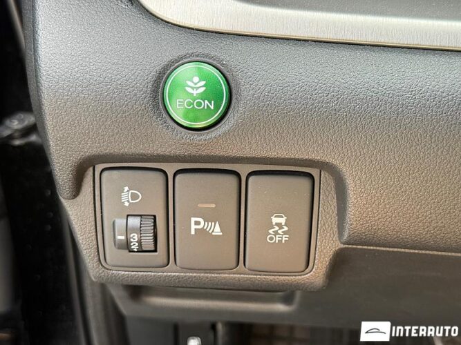 Honda CR-V 47 interauto-car