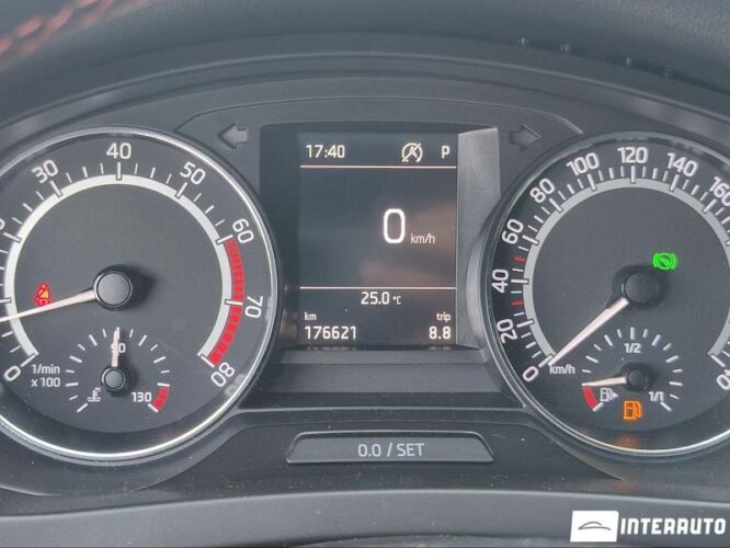 Skoda Rapid 38 interauto-car