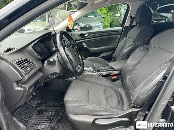 Renault Megane 32 interauto-car