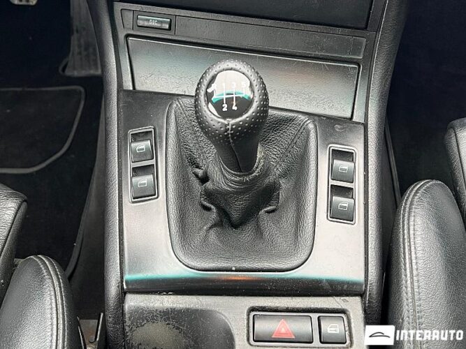 BMW 323 37 interauto-car