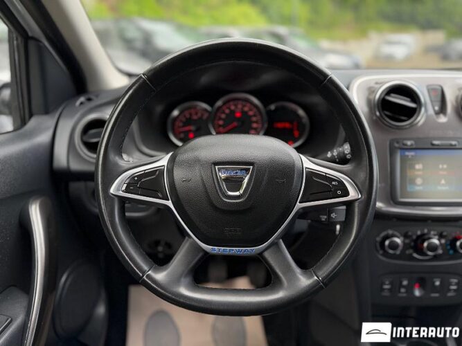 Dacia Sandero Stepway 35 interauto-car
