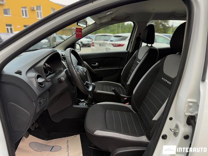 Dacia Sandero Stepway 31 interauto-car