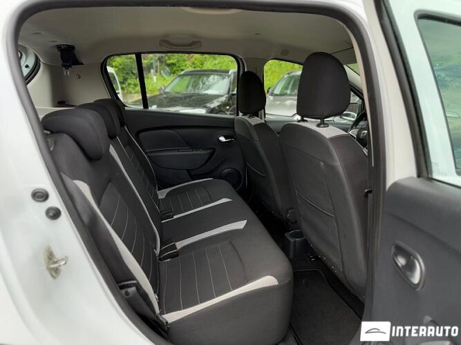 Dacia Sandero Stepway 40 interauto-car