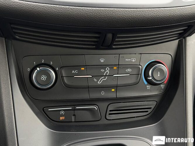 Ford C-MAX 41 interauto-car