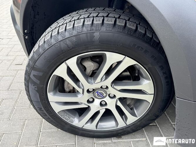 Volvo XC 70 48 interauto-car