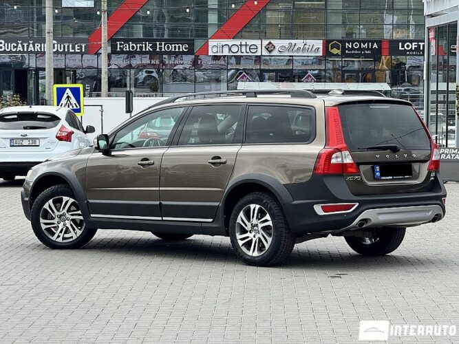 Volvo XC 70 36 interauto-car