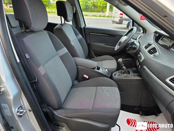 Renault Grand Scenic 38 interauto-car