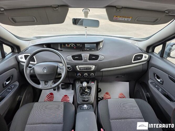 Renault Grand Scenic 37 interauto-car