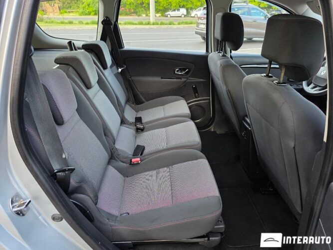 Renault Grand Scenic 39 interauto-car