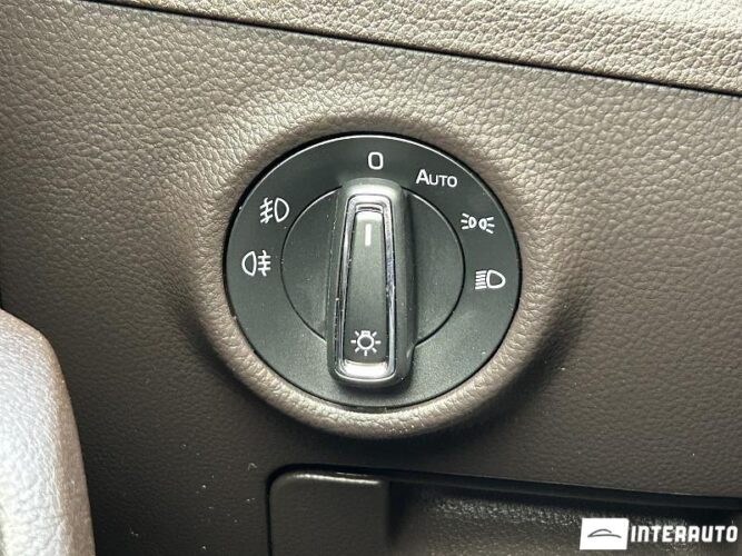 Skoda Superb 42 interauto-car