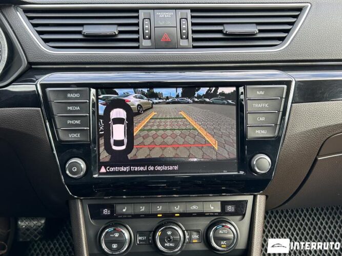 Skoda Superb 45 interauto-car