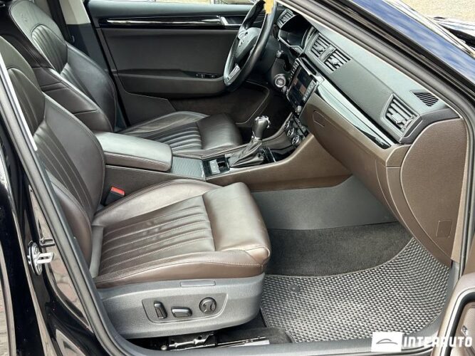 Skoda Superb 47 interauto-car