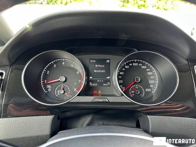 Volkswagen Golf Sport Van 39 interauto-car