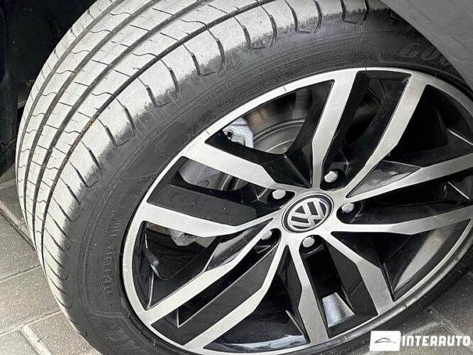 Volkswagen Golf Sport Van 49 interauto-car