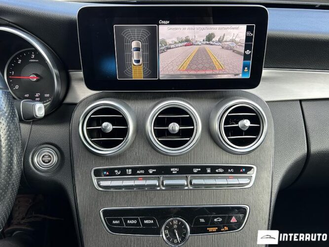 Mercedes C 220 44 interauto-car