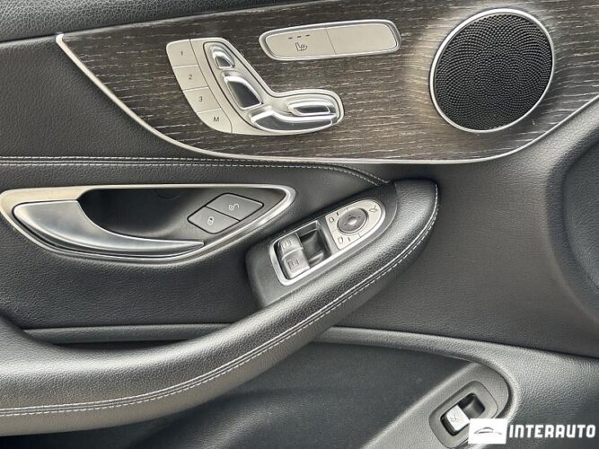 Mercedes C 220 38 interauto-car