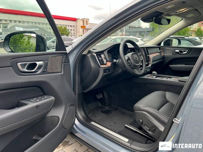 Volvo XC 60 37 interauto-car