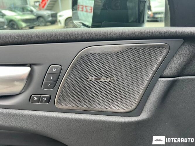 Volvo XC 60 36 interauto-car