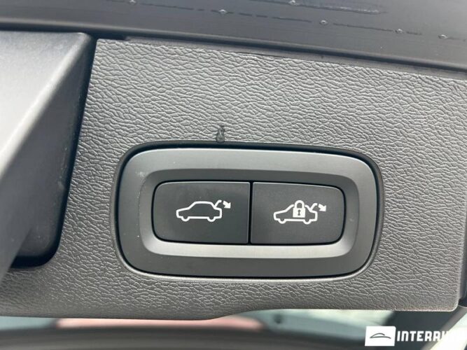 Volvo XC 60 48 interauto-car