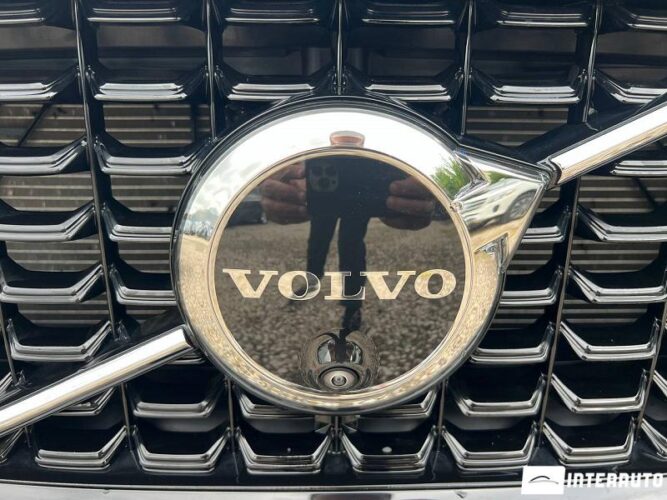 Volvo XC 60 35 interauto-car