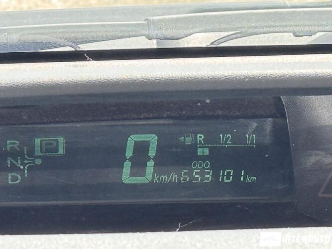 Toyota Prius 39 interauto-car